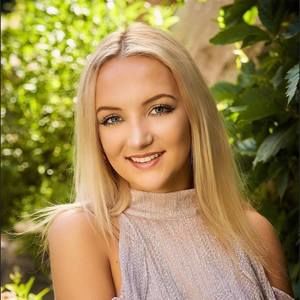 Meet your Posher, Juliette